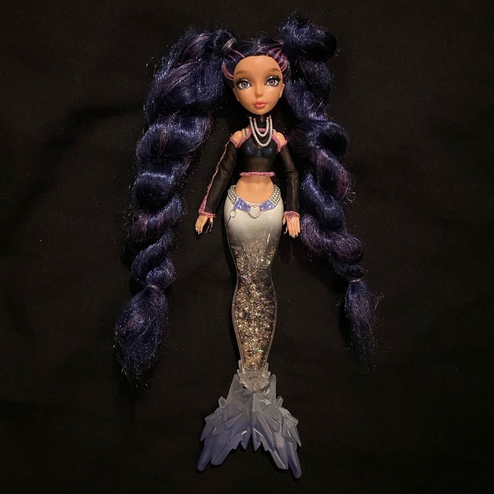 Mermaze Mermaidz Winter Waves Nera